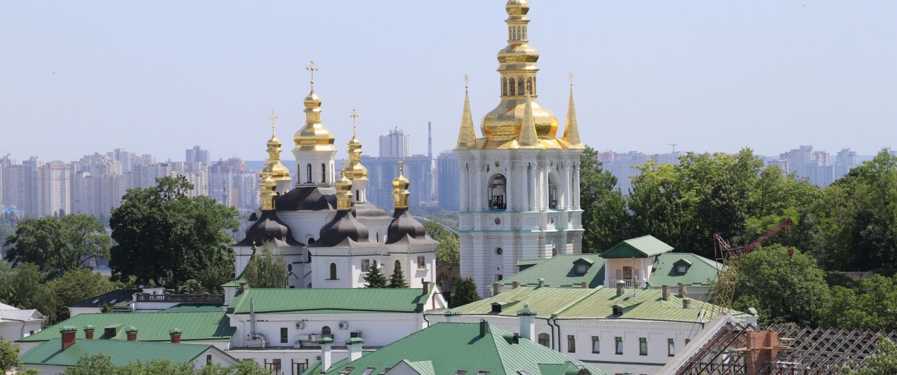 kiev pechersk lavra church